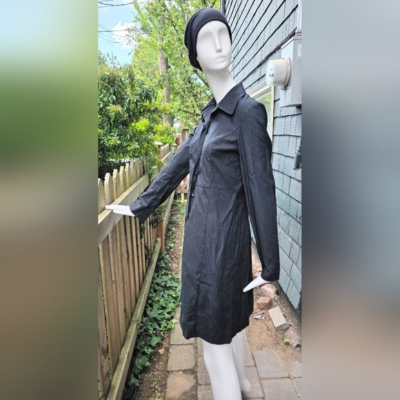 LIquid 97% Black Cotton Button Down Fall Coat. Size 6 - Picture 3 of 9